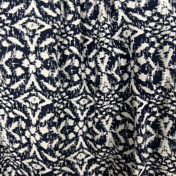 Cynthia Rowley Blouse Size S Navy White Print Sleeveless Flowy Halter Neck - Picture 4 of 9